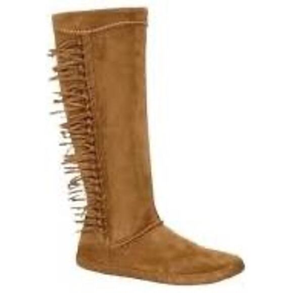 NWOT UGG Mammoth Moccasin style Suede boots- Size 7.5 - Picture 1 of 7